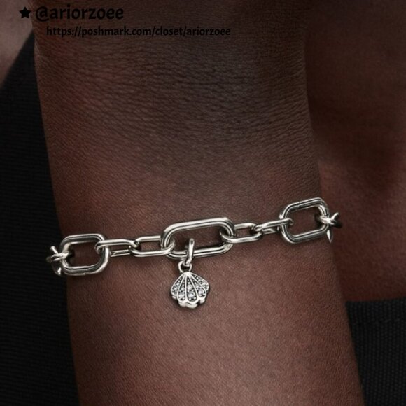 Pandora Sparkling Shell Mini Dangle Charm - Picture 2 of 2